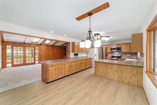 2416 SE 15TH STREET, Ocala, FL 34471