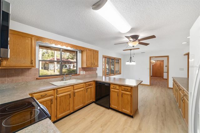 2416 SE 15TH STREET, Ocala, FL 34471