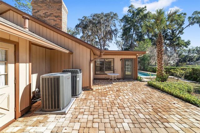 2416 SE 15TH STREET, Ocala, FL 34471