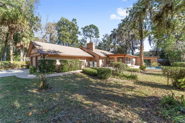 2416 SE 15TH STREET, Ocala, FL 34471