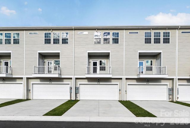 107 Nablus Trail E, Mooresville, NC 28117