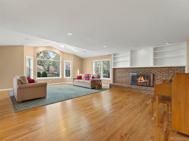 7007 E Hinsdale Avenue, Centennial, CO 80112