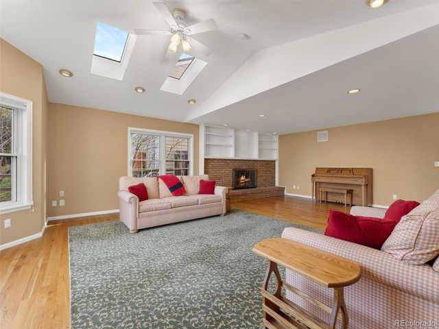 7007 E Hinsdale Avenue, Centennial, CO 80112