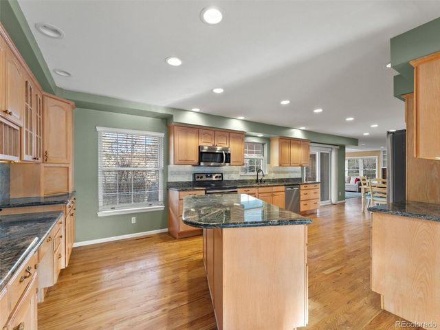 7007 E Hinsdale Avenue, Centennial, CO 80112