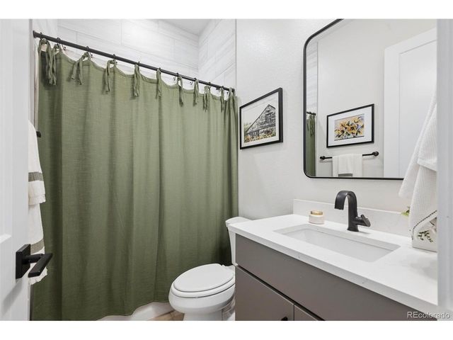 9563 Autumn Moon Ave, Littleton, CO 80125