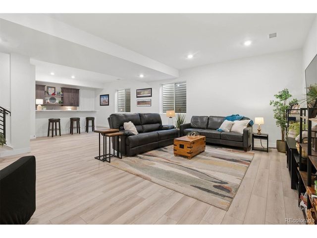 9563 Autumn Moon Ave, Littleton, CO 80125