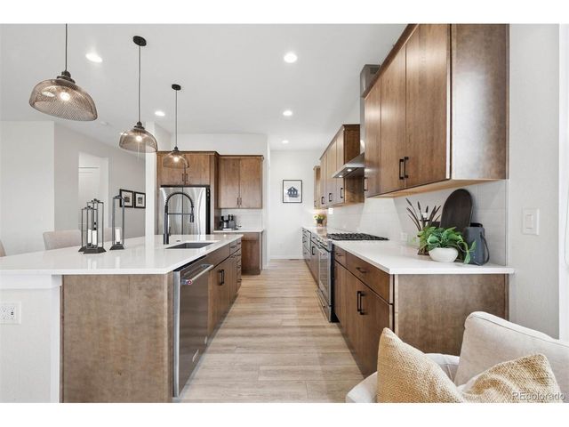 9563 Autumn Moon Ave, Littleton, CO 80125