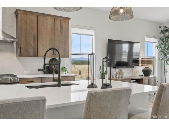 9563 Autumn Moon Ave, Littleton, CO 80125