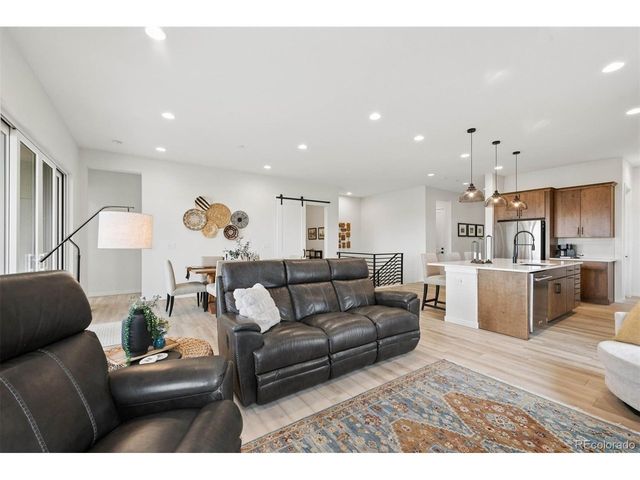 9563 Autumn Moon Ave, Littleton, CO 80125