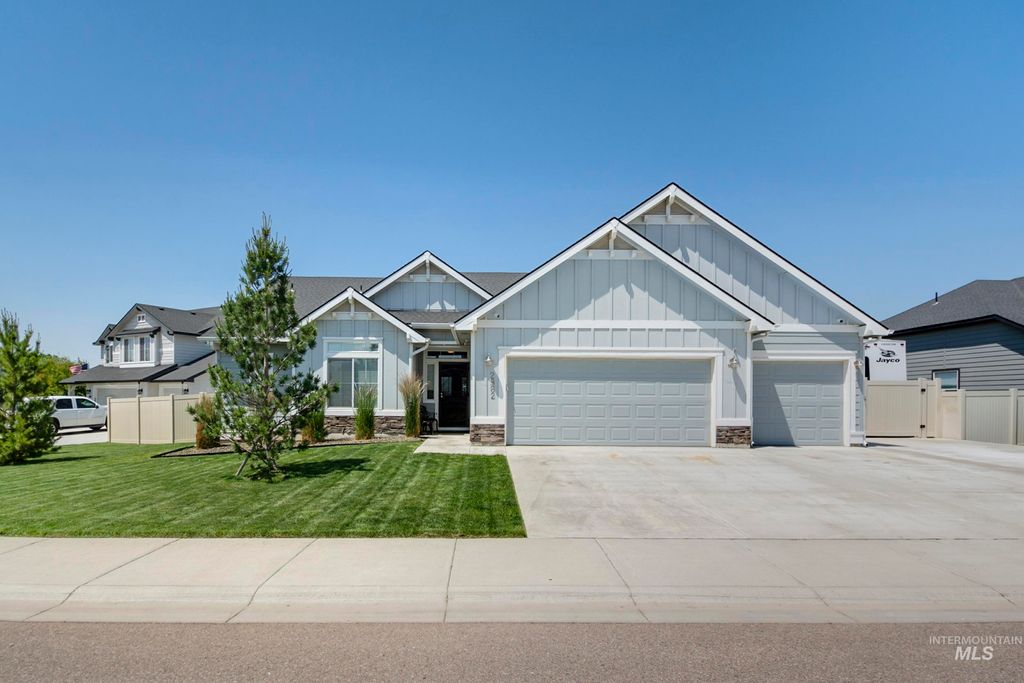 2982 W Mcintosh, Kuna, ID 83634