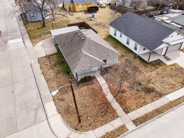 1006 Throckmorton Street, Mckinney, TX 75069