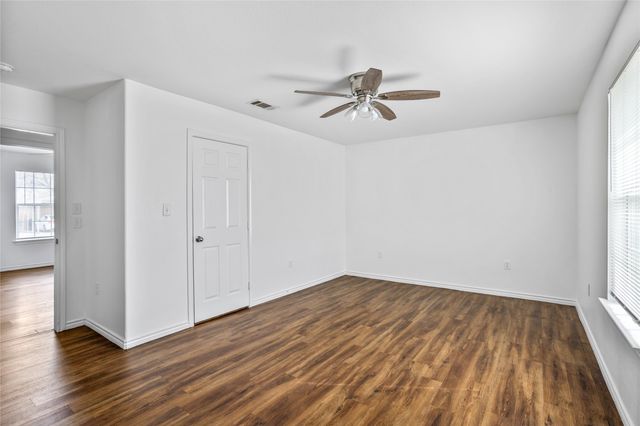 1006 Throckmorton Street, Mckinney, TX 75069