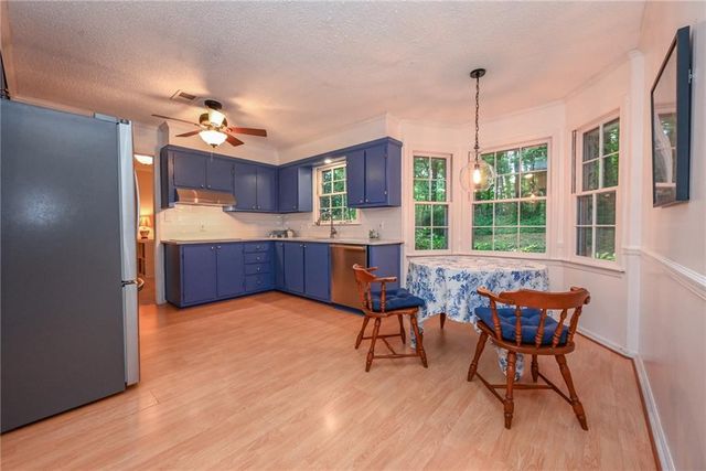 4649 Montauk Road SW, Lilburn, GA 30047