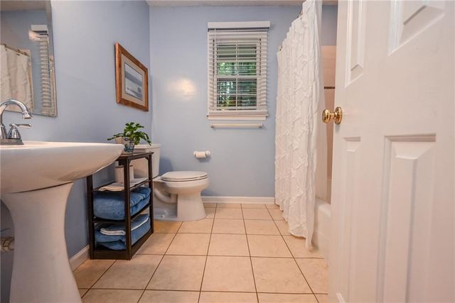 4649 Montauk Road SW, Lilburn, GA 30047
