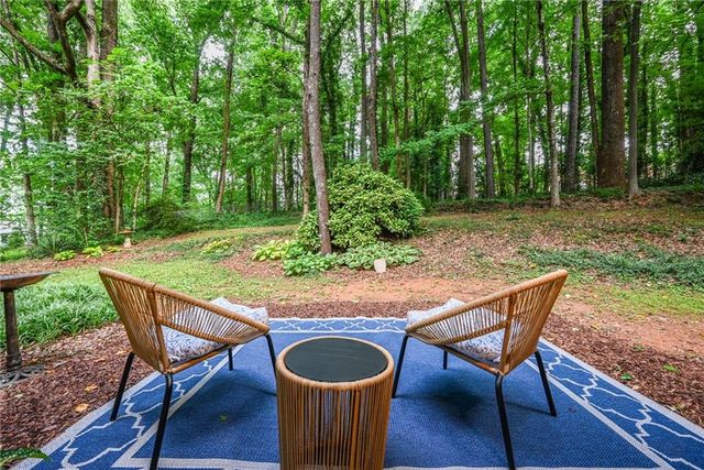 4649 Montauk Road SW, Lilburn, GA 30047