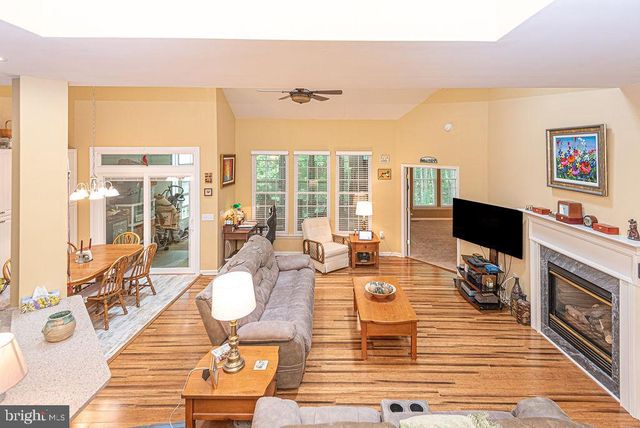 7 LONG POINT CT, Ocean Pines, MD 21811