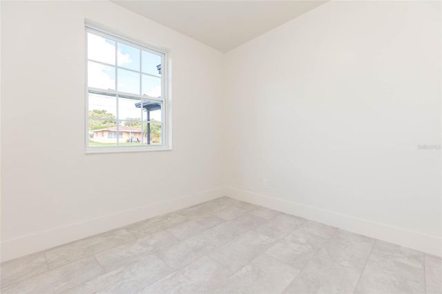 5016 S 86TH STREET, Tampa, FL 33619