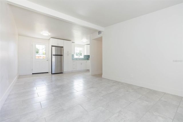 5016 S 86TH STREET, Tampa, FL 33619
