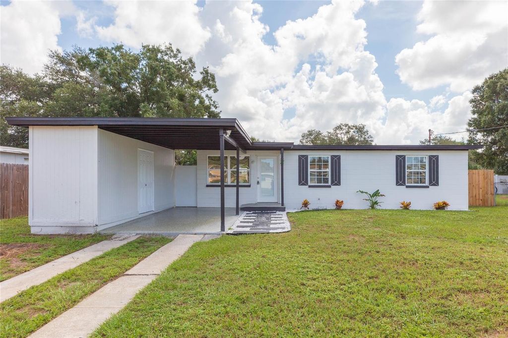 5016 S 86TH STREET, Tampa, FL 33619