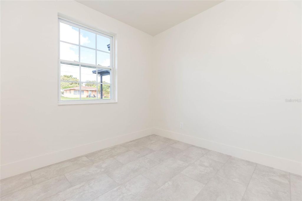 Image 14 of property listing at 5016 S 86TH STREET, Tampa, FL 33619