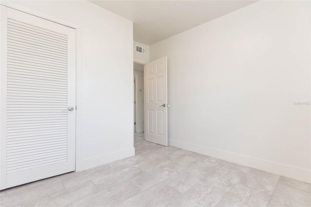 Image 15 of property listing at 5016 S 86TH STREET, Tampa, FL 33619