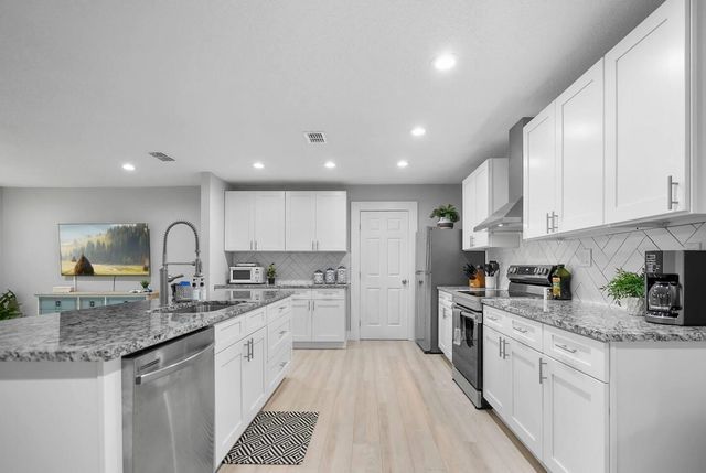 415 Gerona Rd, St Augustine, FL 32086