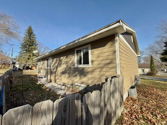 163 N KOSSUTH STREET, Berlin, WI 54923