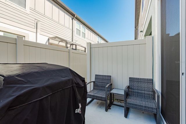 2442 FOGGY CREEK CIRCLE, Clearwater, FL 33764