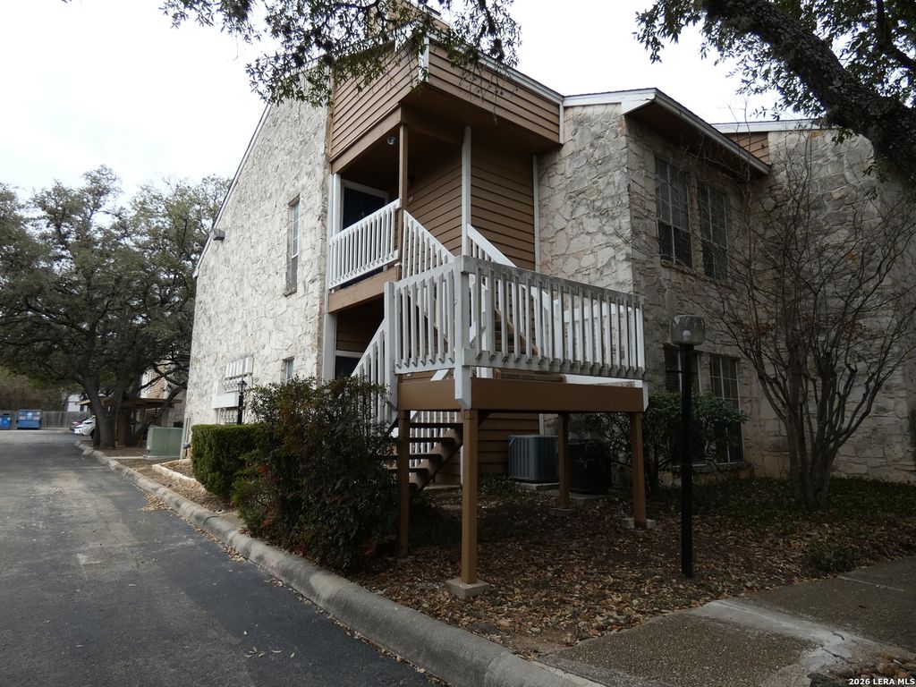 14745 Babcock Rd Apt 610, San Antonio, TX 78249