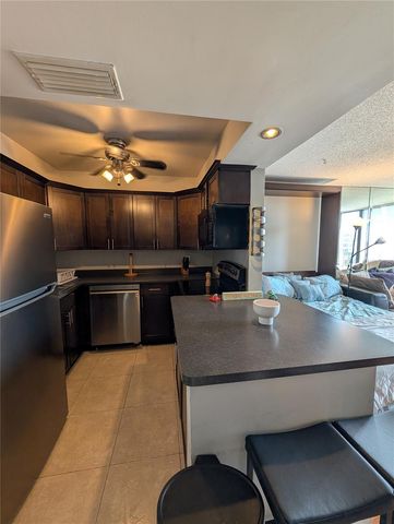 255 DOLPHIN POINT 505, Clearwater Beach, FL 33767