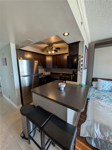255 DOLPHIN POINT 505, Clearwater Beach, FL 33767