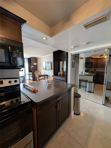 255 DOLPHIN POINT 505, Clearwater Beach, FL 33767