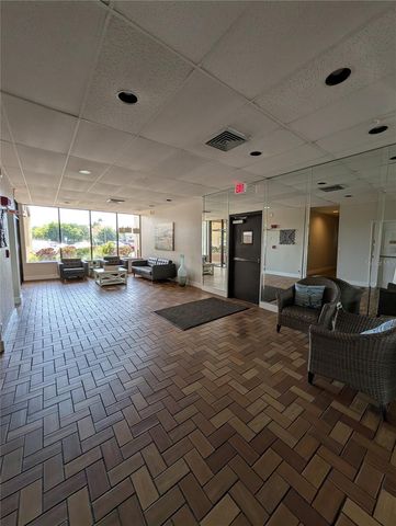 255 DOLPHIN POINT 505, Clearwater Beach, FL 33767