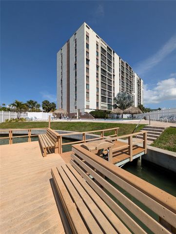 255 DOLPHIN POINT 505, Clearwater Beach, FL 33767