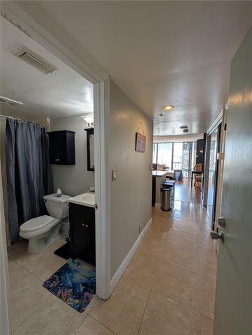 255 DOLPHIN POINT 505, Clearwater Beach, FL 33767
