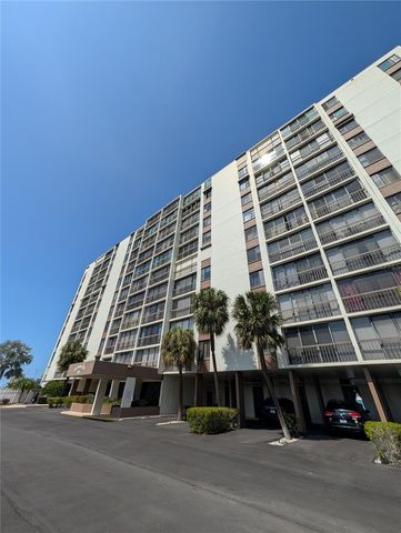 255 DOLPHIN POINT 505, Clearwater Beach, FL 33767
