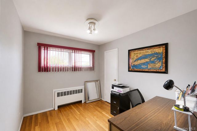 1221 Wantagh Oaks Gate, Wantagh, NY 11793