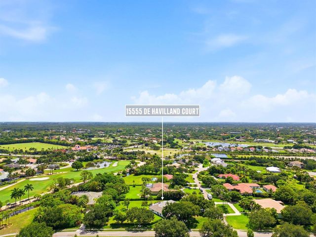 15555 De Havilland Court, Wellington, FL 33414