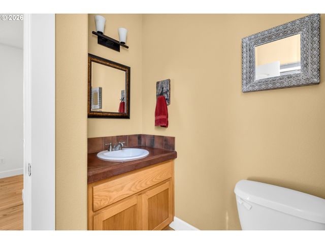 18111 Ne 317TH St, Yacolt, WA 98675
