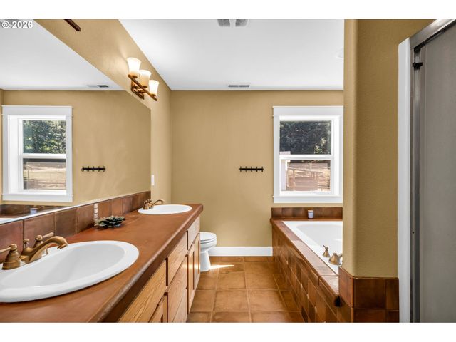 18111 Ne 317TH St, Yacolt, WA 98675