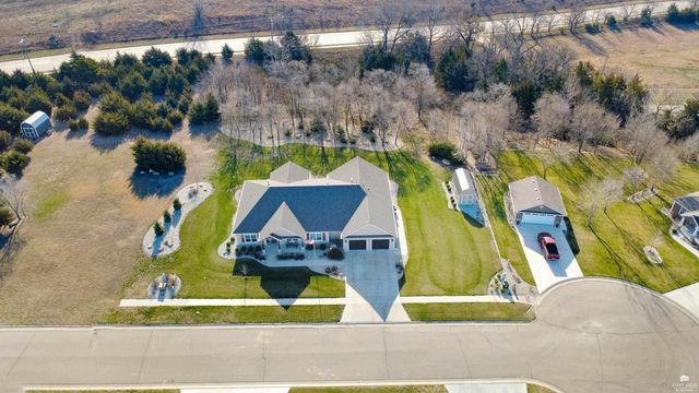 1509 Lariat Lane, Junction City, KS 66441