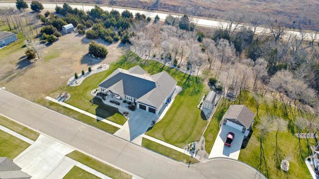 1509 Lariat Lane, Junction City, KS 66441