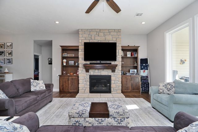 1509 Lariat Lane, Junction City, KS 66441