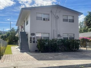 914 4th Street 2, West Palm Beach, FL 33401