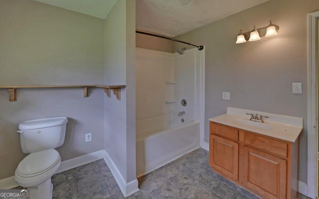 2023 Bowman Highway NW, Dewy Rose, GA 30634