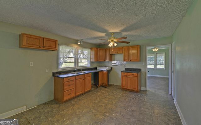 2023 Bowman Highway NW, Dewy Rose, GA 30634