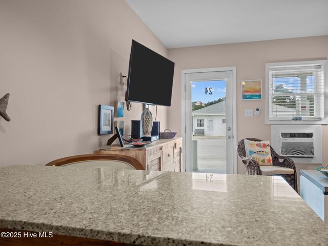 301 Henderson Boulevard 24, Atlantic Beach, NC 28512