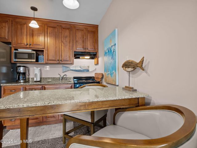 301 Henderson Boulevard 24, Atlantic Beach, NC 28512