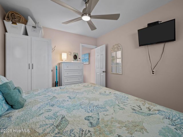 301 Henderson Boulevard 24, Atlantic Beach, NC 28512