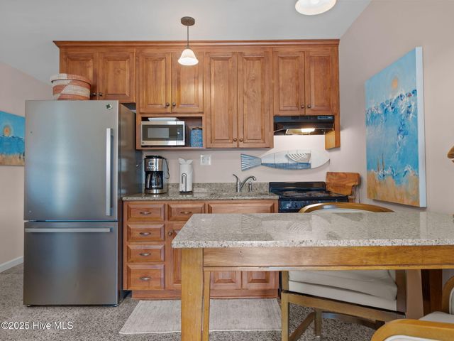 301 Henderson Boulevard 24, Atlantic Beach, NC 28512